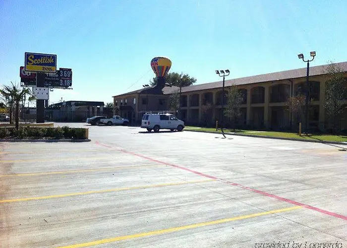 Scottish Worth 2* Fort Worth
