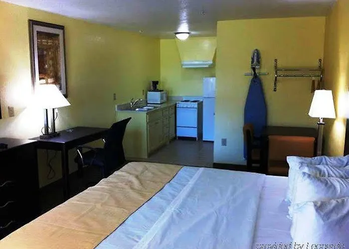Scottish Worth 2* Fort Worth